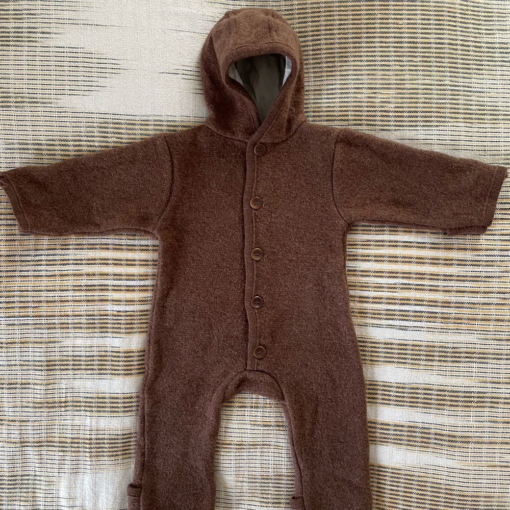 Disana 100% boiled wool suit baby 3-6 months with hand & feet flaps